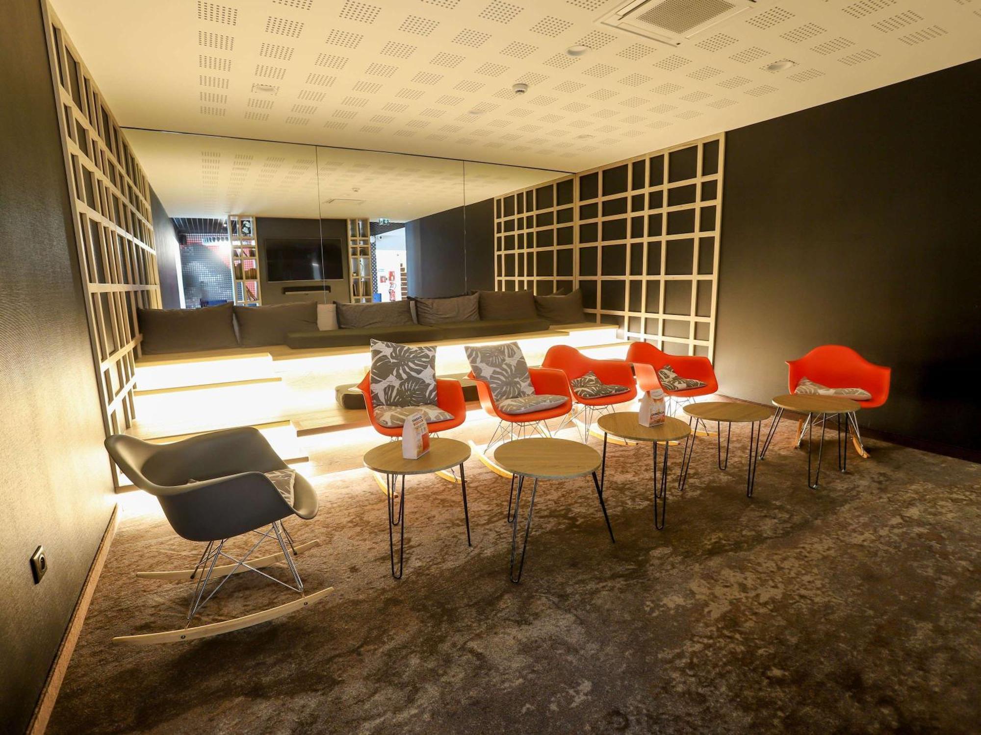 Hotel Ibis Haguenau Strasbourg Nord Esterno foto